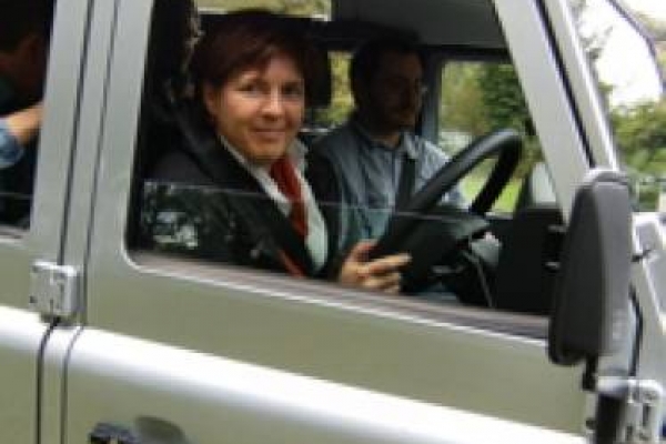 Why's the steering wheel on this side ?